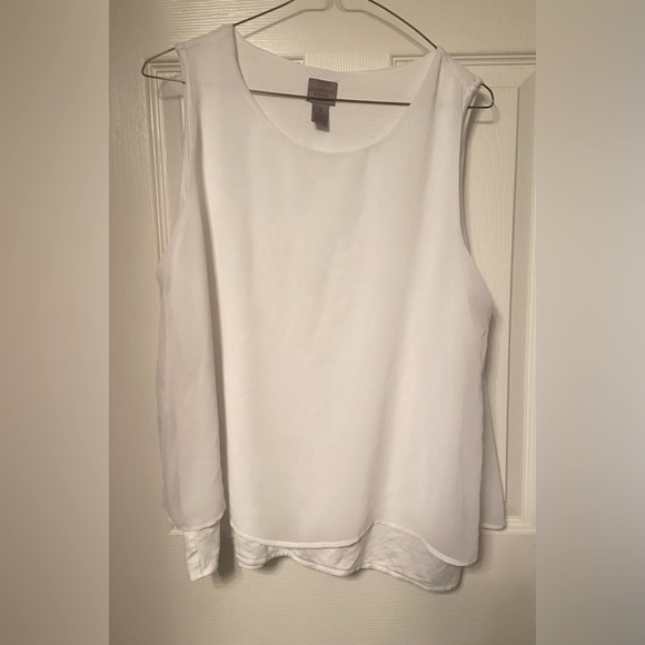 Chico's Tops - Chico’s Easywear White Layered Sleeveless Top Size 2 (Like Medium)